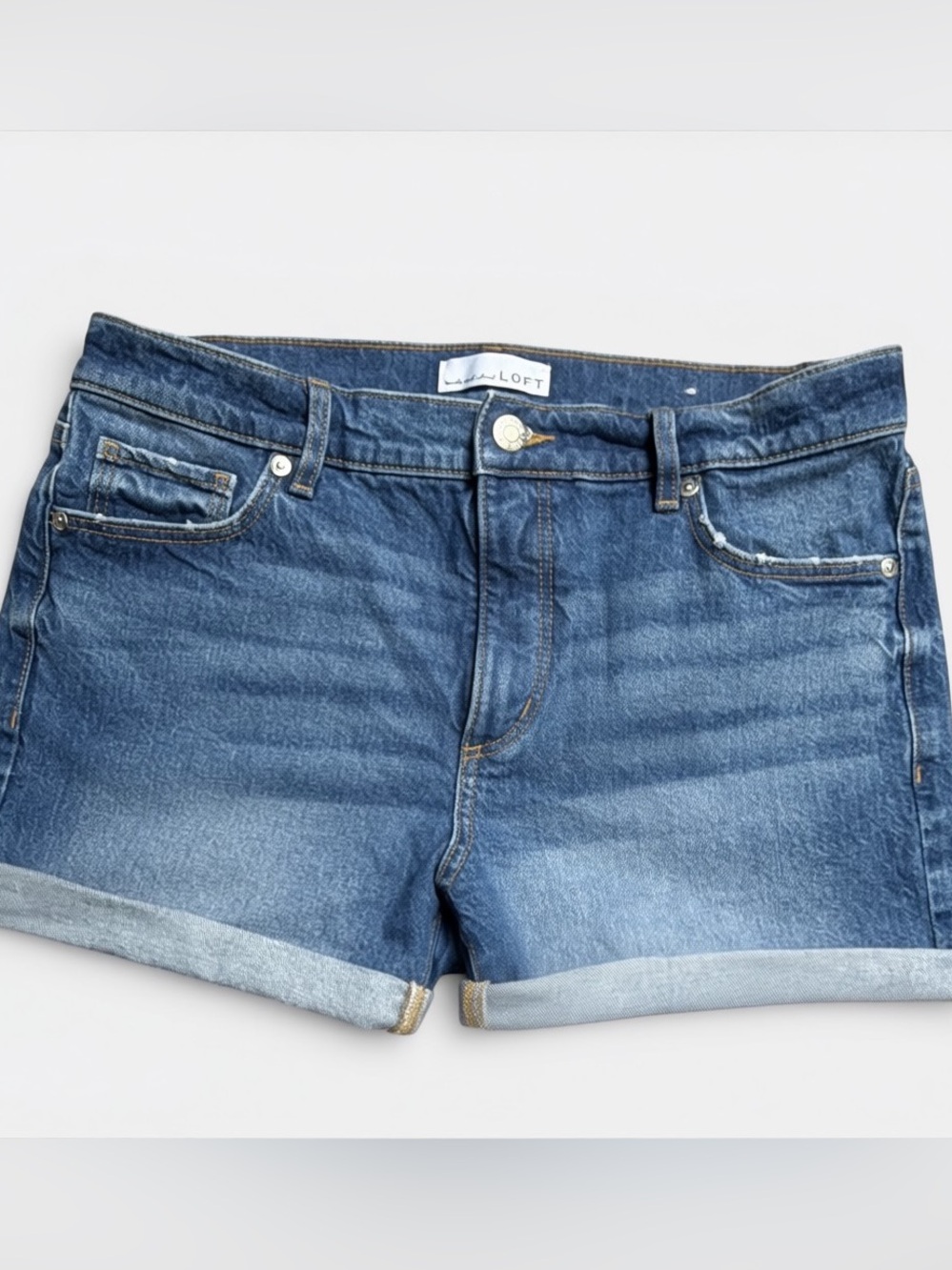 LOFT Denim Shorts Women’s Size 4 Medium Wash Cuffed Mid Rise NWOT Jean Shorts